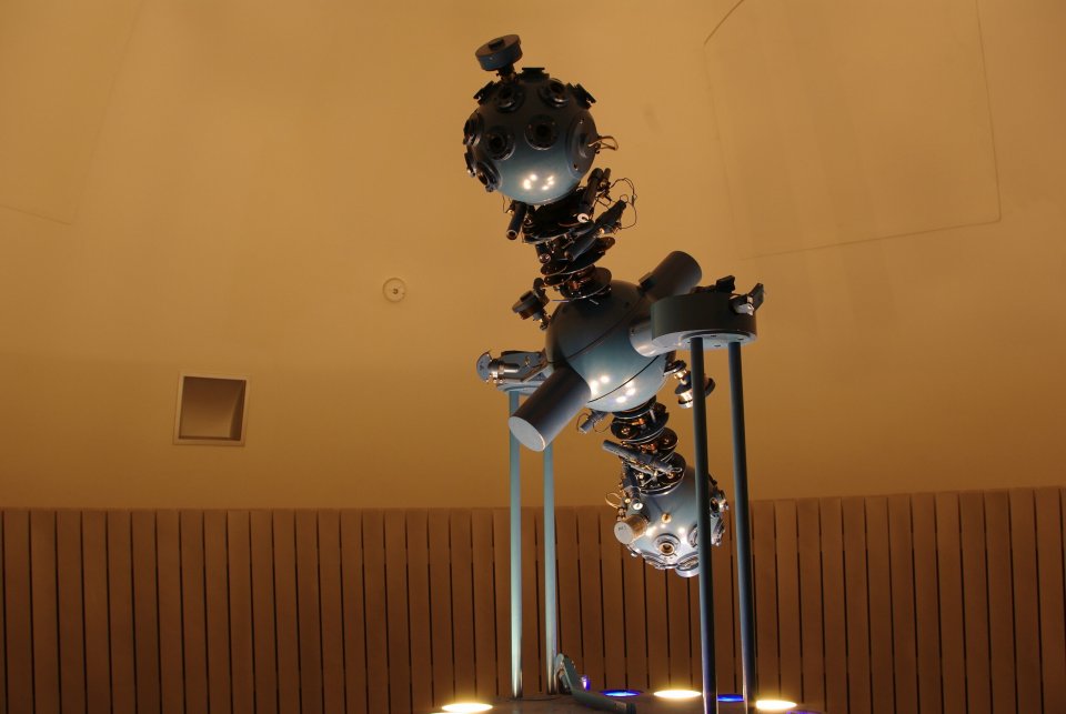 Planetaariumi masin Tartu tähetornis